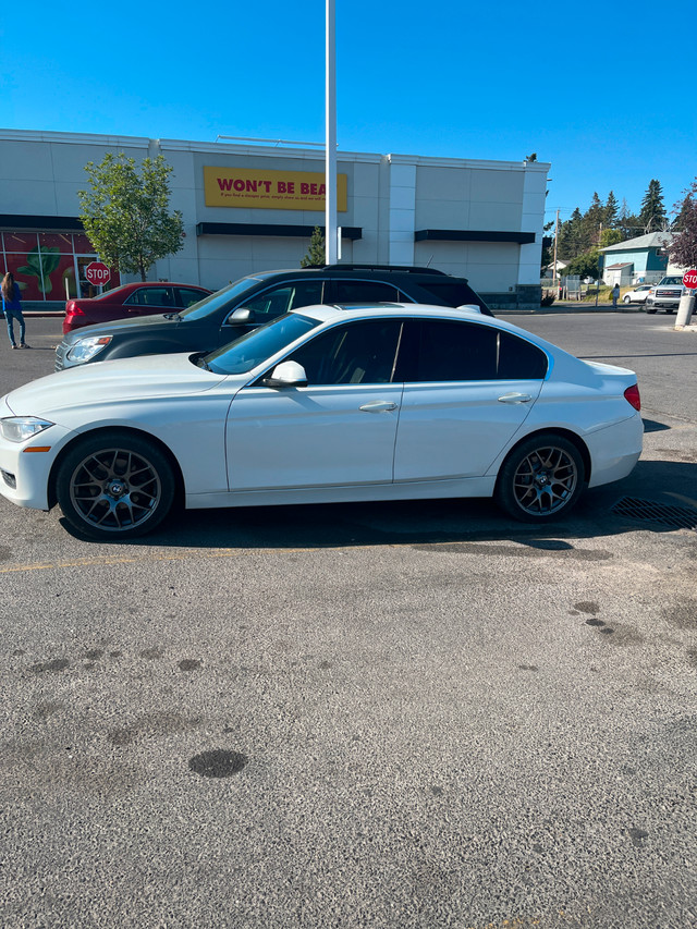 2014 BMW 328d XDrive 1150+ km/tank Meticulously Maintained in Cars & Trucks in Calgary