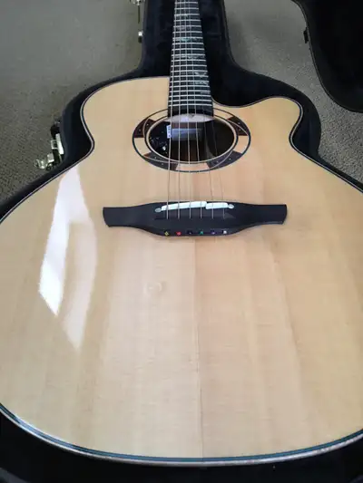 Takamine Santa Fe DSF48C "Like New", View more