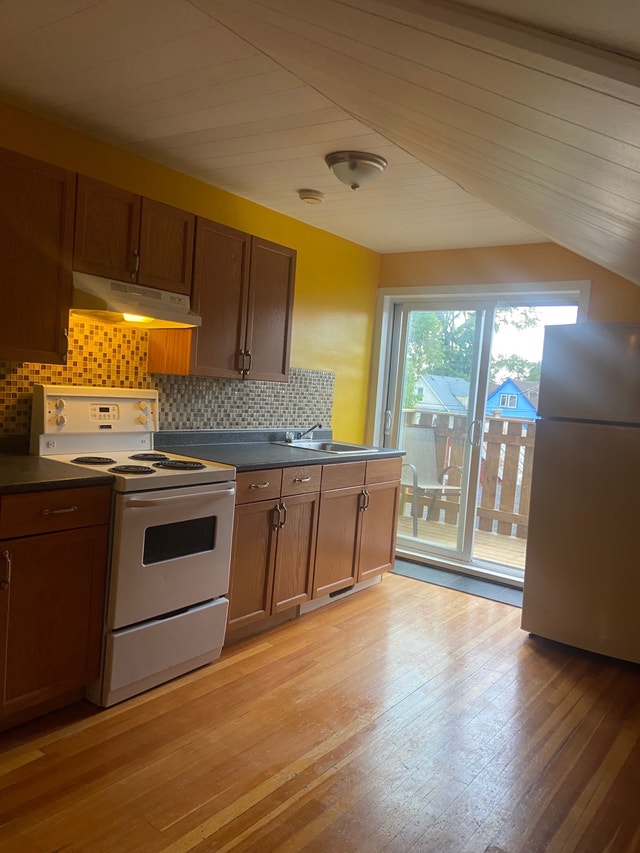 One bedroom, suite Short Term Rentals Winnipeg Kijiji