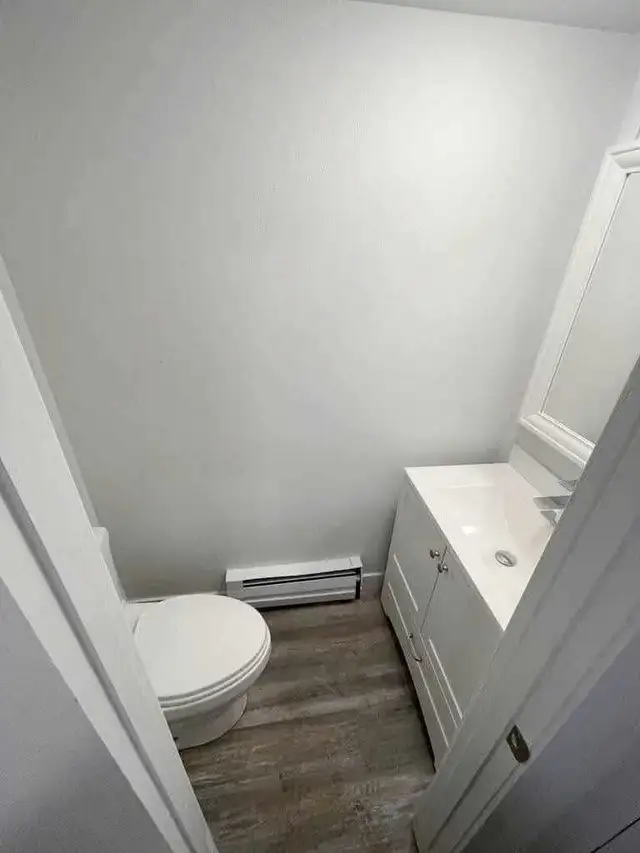 3 bedroom 1 1/2 bathroom in Long Term Rentals in Prince Rupert - Image 4
