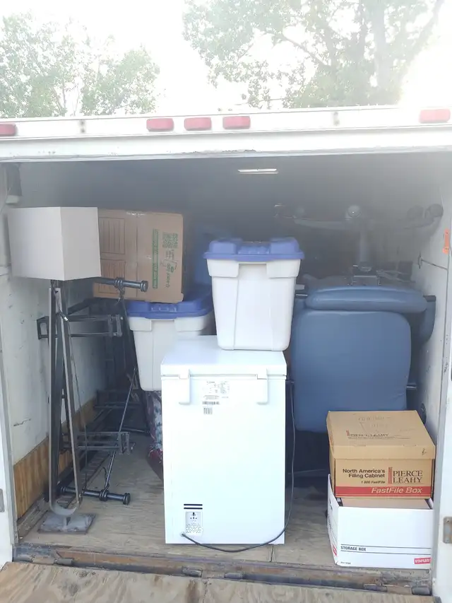 ☝️  AFFORDABLE LOW STRESS MOVES WITH FRIENDLY - 5-STAR SERVICE ✅ in Moving & Storage in Calgary - Image 9