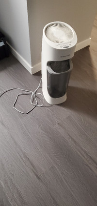 Honeywell Removable Top Fill Tower Humidifier