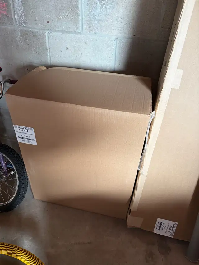 Patio Set: CR Plastics Harvest Table Dining Set + Bench in Patio & Garden Furniture in Kingston - Image 7