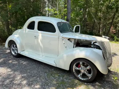 Starts instantly, idles smoothly, runs exceptionally well, and is ready to drive anywhere. Videos ca...