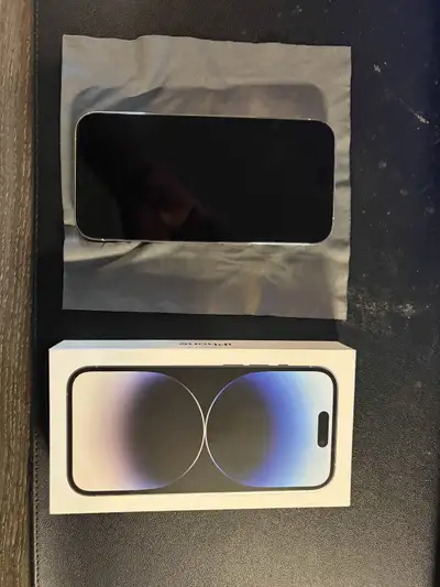 Apple iPhone 14 Pro (2022), View more