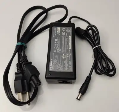 TOSHIBA LAPTOP NOTEBOOK POWER ADAPTER CHARGER PA3282U‑1ACA, View more
