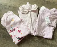 Pyjamas bebe fille 6-9 mois