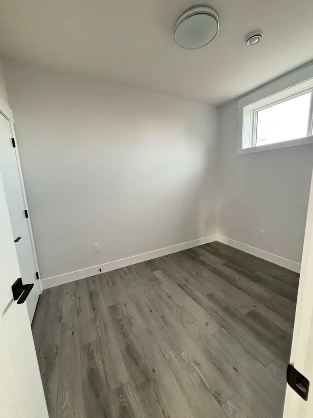 BRAND NEW!!! 2 bedroom 1 bathroom legal basement suite for rent in Long Term Rentals in Saskatoon - Image 9