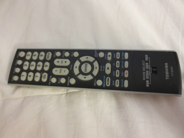 Toshiba SE-R0127 DVD or CT-90262 remotes in CDs, DVDs & Blu-ray in Timmins - Image 4