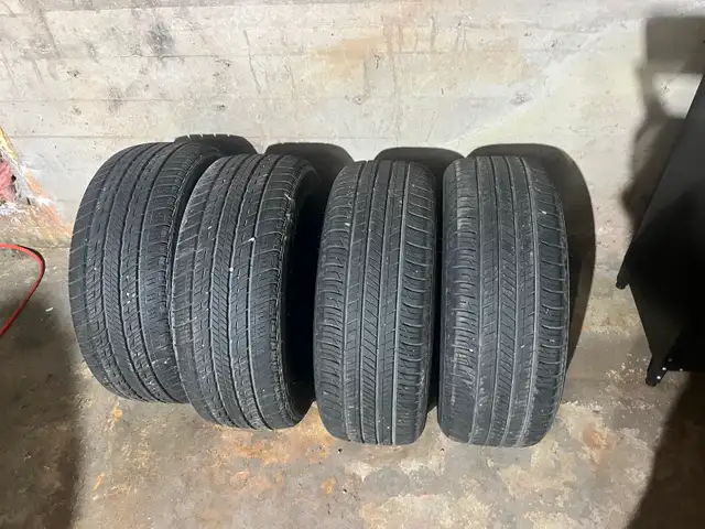 Uniroyal Tiger Paw Touring All Season Tires 205/55/R16 in Tires & Rims in Bedford - Image 2