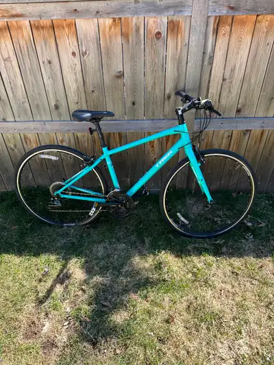 2015 Trek 7.3 FX Hybrid Bike, View more