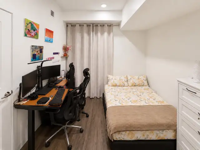 2 Bed 2 Bath Condo Lease Assignment with Half Month rent free in Long Term Rentals in City of Toronto - Image 6