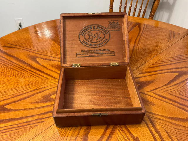 Antique Early 1900’s Benson & Hedges Cigars Box $50 in Arts & Collectibles in Trenton