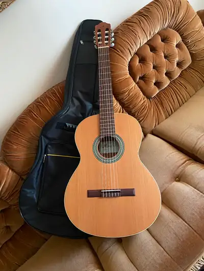ALMANSA 400 Nature Classical Guitar, Spain, Case, Excellent!!!, View more