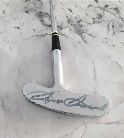 Putter singed in person over 30 years ago by Legendary Hall of Fame golfer Sam Snead (deceased). Awe...