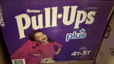 Huggies pull ups 4-5 T girls filles (102 count), View more
