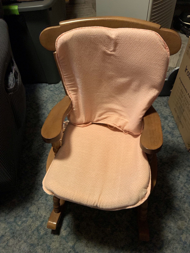 Child’s Wooden Rocker in Chairs & Recliners in Belleville - Image 2