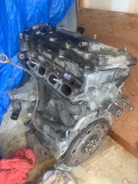 2009 Toyota Corolla 1.8 engine LE for parts 