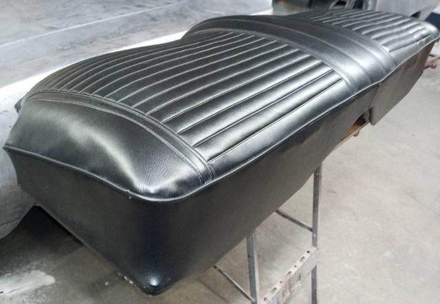 1967 1968 1969 CAMARO RESTORED REAR SEATS BLACK LIKE NEW!! in Other Parts & Accessories in Ottawa - Image 2