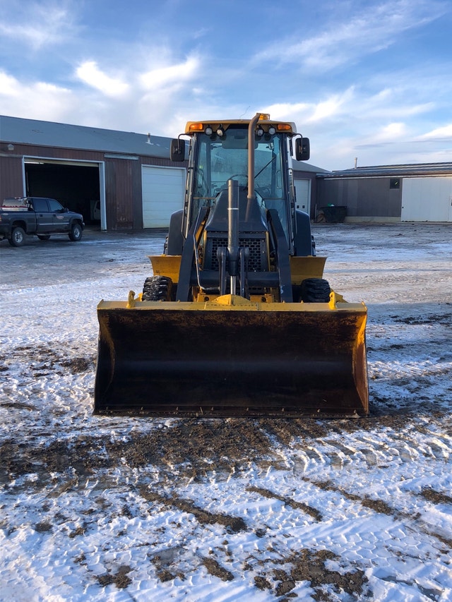 2013 John Deere Backhoe. Heavy Equipment Medicine Hat Kijiji