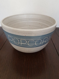 ROSS HANDCRAFTS Stoneware Popcorn Bowl
