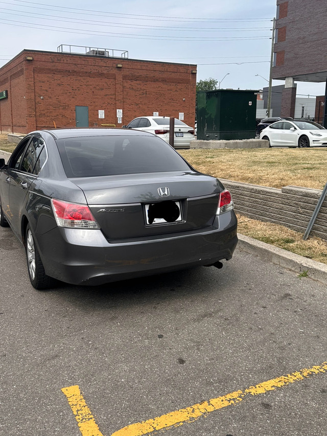 2009 Honda accord in Cars & Trucks in Markham / York Region - Image 3