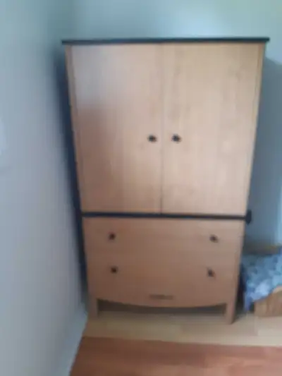Commode impeccable, View more