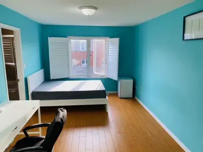 All Inclusive Master Bed 5 Mins Walk York Uni & 10 Mins Subway