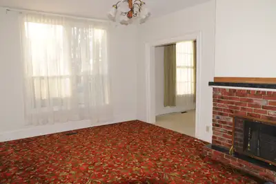Large Bright Two bedroom Apt near downtown. Large kitchen, lots of storage, bathroom and bedroom. Qu...