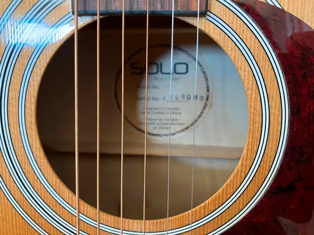Acoustic guitar SOLO Music Gear in Guitars in Edmonton - Image 4