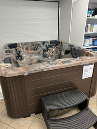 Brand New Be Well Spa Hot tub