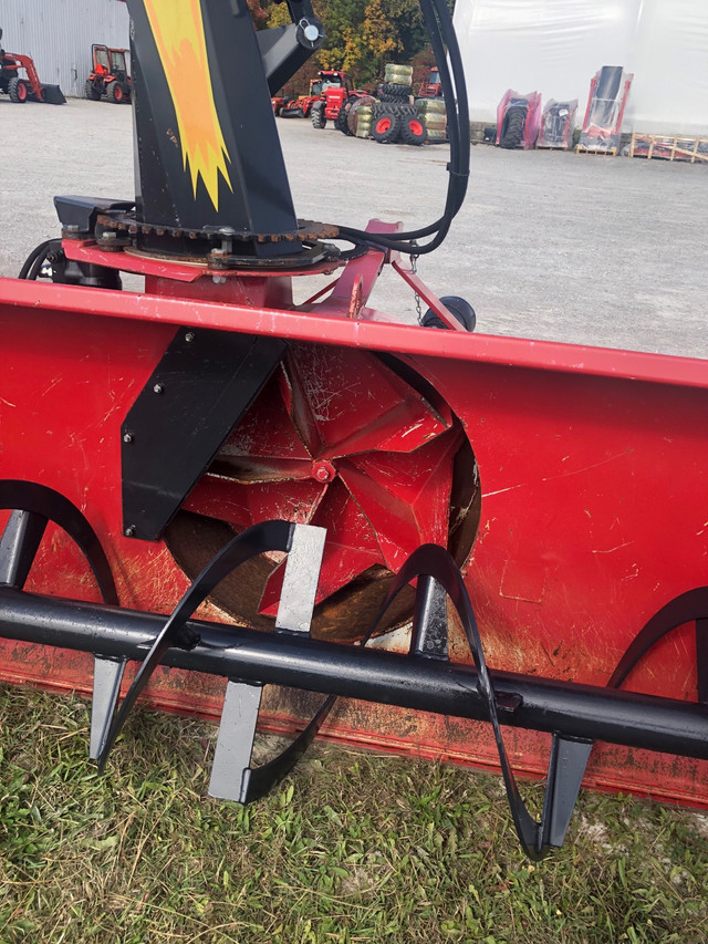 Estate Sale Blower in Farming Equipment in Barrie - Image 3