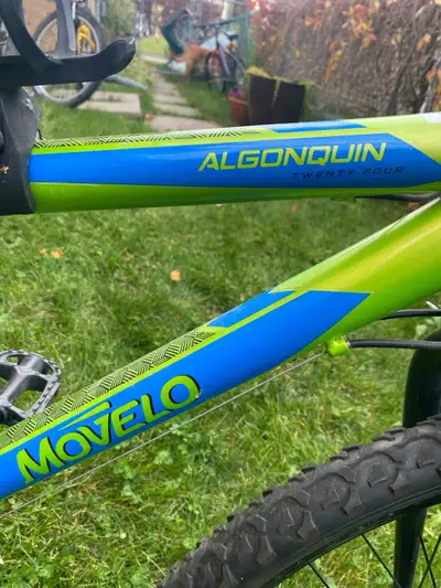 Selling my Movevelo Algonquin Twenty Four mountain bike, perfect for young adventurers! This bike ha...