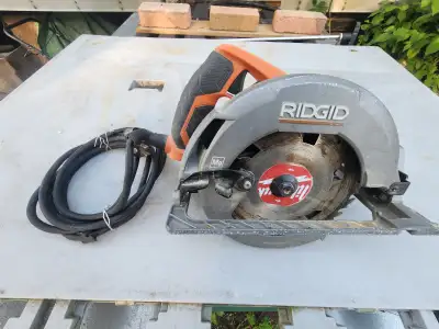 RIDGID 15 Amp Corded 7-1/4-inch Circular SawModel # R32021, View more