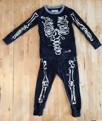 crewcuts by JCrew Halloween Glow in the Dark Pajamas Pjs, View more