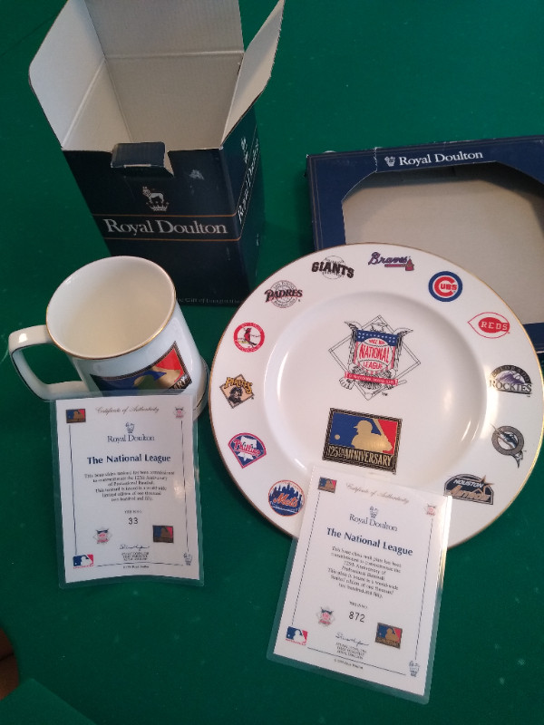 Royal Doulton MLB 125th ANNIVERSARY NATIONAL LEAGUE china tankar in Arts & Collectibles in Kitchener / Waterloo