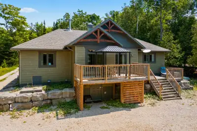 Welcome to 170 Cape Hurd Road! A beautiful custom built 3-bedroom, 2-bathroom ~1,700sqft with soarin...
