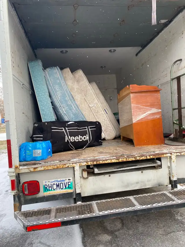 Moving Services65702476040707122