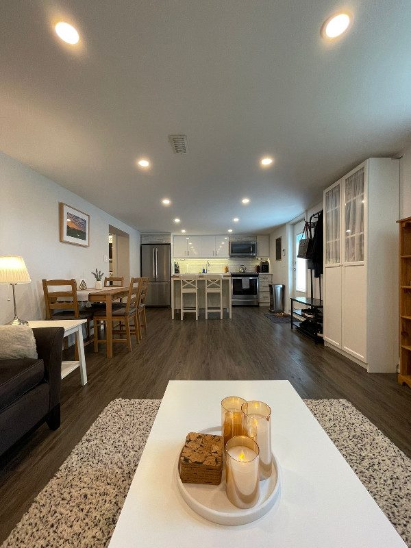 Bright and Spacious 2 Bedroom Etobicoke Apartment for Rent Long Term