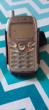 A COLLECTION- Mini cell phone PANASONIC