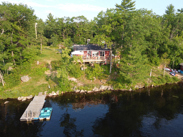 ►►SALE◄◄ AMAZING WATERFRONT COTTAGE - FISH SWIM RELAX PLAY HERE◄ in Ontario - Image 3