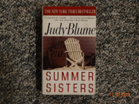 Girls Book, Judy Blume  Summer Sisters  paperback, 1999 1st ed
