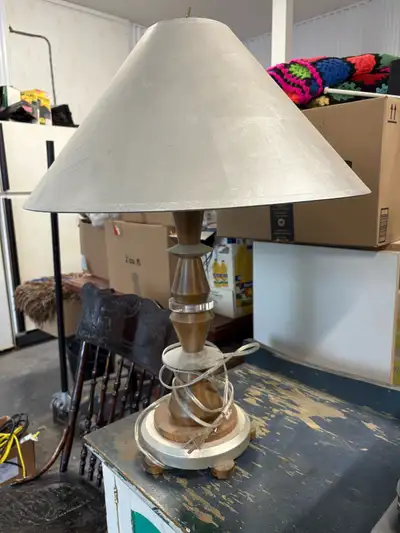 lampe en bois, View more