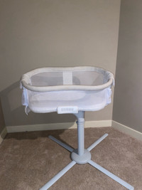 SELLING BABY ITEMS!! halo bassinet, intenuity playyard and more 