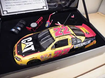 FOR SALE @ $100.00 2004 Team Caliber First Choice #22 Scott Wimmer CAT Caterpiller Bill Davis Racing...