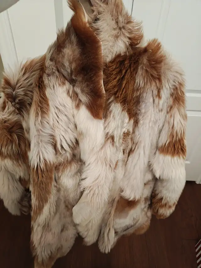 Georgio Brato shearling reversible genuine leather jacket IT40 in Women's - Tops & Outerwear in City of Toronto - Image 11