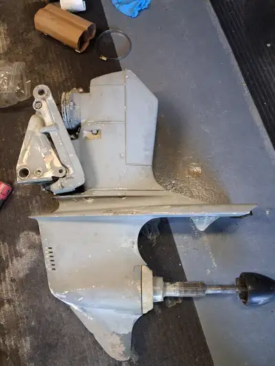 DPA... 2.30-1 UPPER GEAR...BOUGHT FOR A SPARE...NEVER USED...SOLD BOAT...U-JOINT LOOKS GOOD..$600 IF...