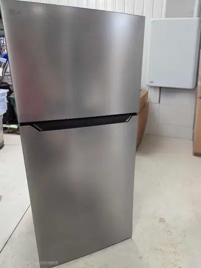 LG 30-inch Top Freezer Refrigerator, View more