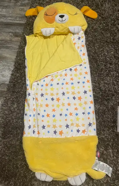 Turns from a pillow into a sleeping bag length: 138cm, unfolded width 105cm, folded in half 52cm Pic...