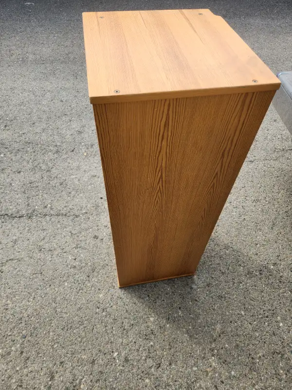 Tv stand/shelf in Bookcases & Shelving Units in Kamloops - Image 3